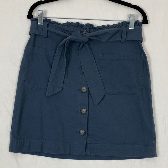 Loft Outlet Mini Skirt with Pockets Size 4P - Picture 1 of 11